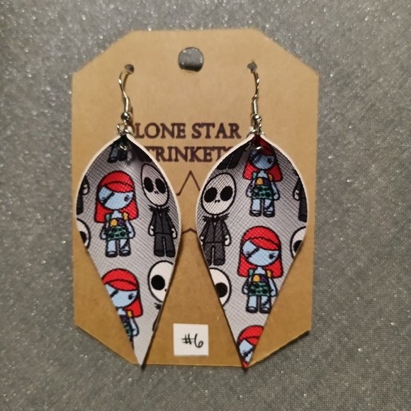 Jack and Sally #6 Nightmare Before Christmas Earrings - Picture 1 of 2